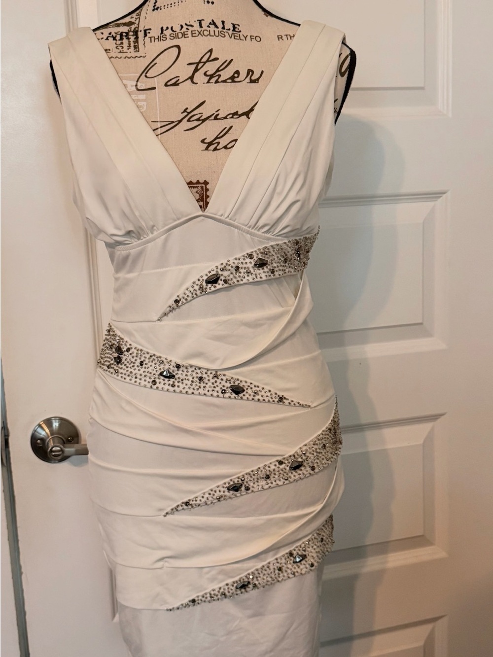 Cream White Beaded Cocktail Dress | Deep V Neck | Ruched Bodycon | Size Medium